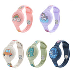 สำหรับ AirTag รุ่นที่ 2 / AirTag รุ่นที่ 1 สายรัดนาฬิกาการ์ตูน ตัวติดตาม เคสซิลิโคนป้องกัน อุปกรณ์ป้องกันการสูญหาย