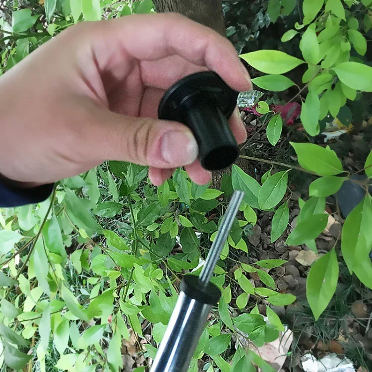 ปลั๊กกันรั่ว 2 ชิ้น ฝาครอบแท่งสนับสนุน Alpenstock ป้องกันการระเบิด เสาเต็นท์ หมวกกันน็อคพลาสติก